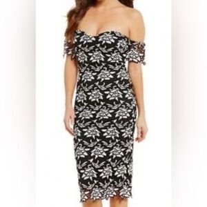 NWT Gianni Bini Size M Off Shoulder Lined Black & White Dress